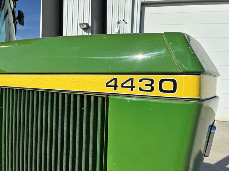 1976-john-deere-4430-image-14