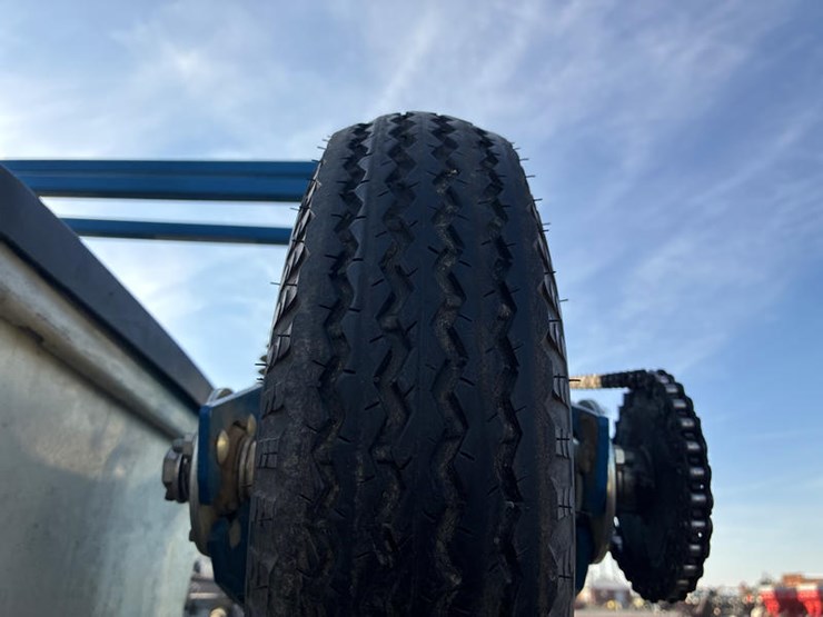 2010-kinze-3600-image-21