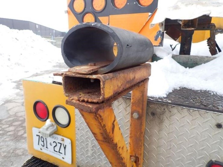 1998-gmc-t4-series-s/a-bucket-truck-1gdp7c1c0wj519-image-72