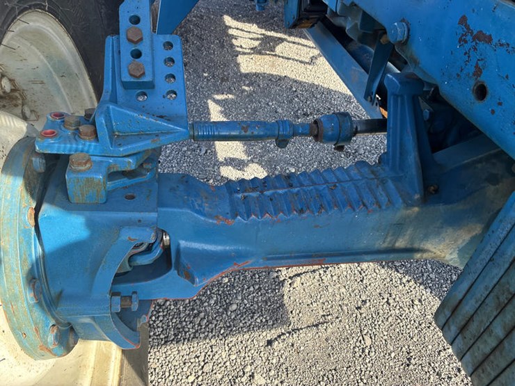 1990-ford-8730-image-37