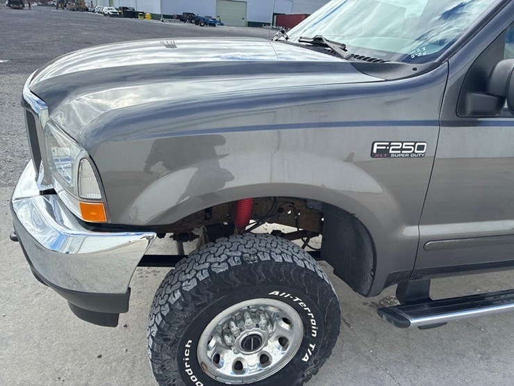 2004-ford-f250-image-31