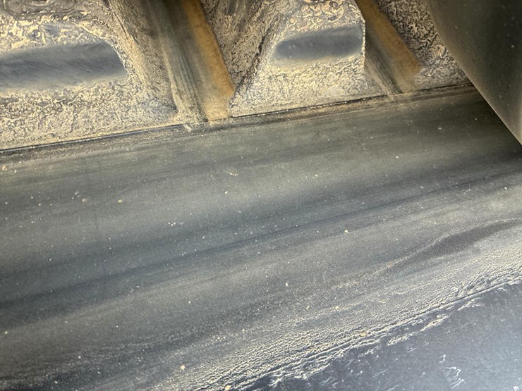 2021-john-deere-8rx-410-image-71