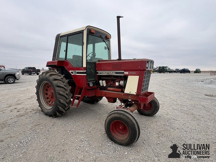 1977-international-186-hydro-image-3