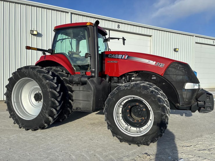 2011-case-ih-magnum-315-image-3