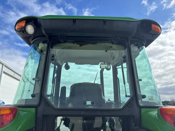 2009-john-deere-6115d-image-19