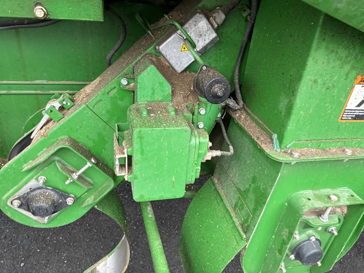 2018-john-deere-s770-image-17