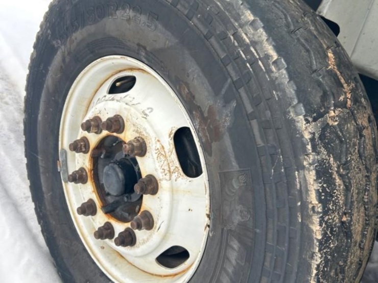 2016-international-durastar-4400-image-52