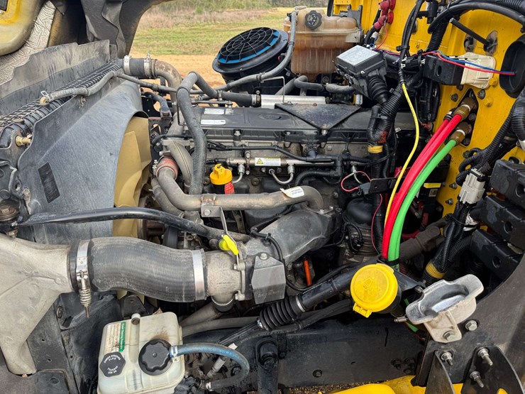 2017-western-star-4700-image-18