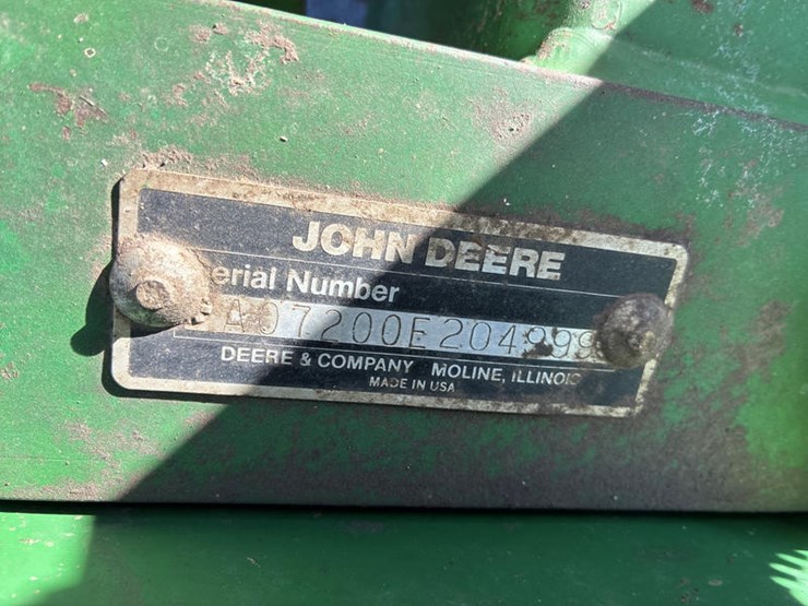 john-deere-7200-image-2