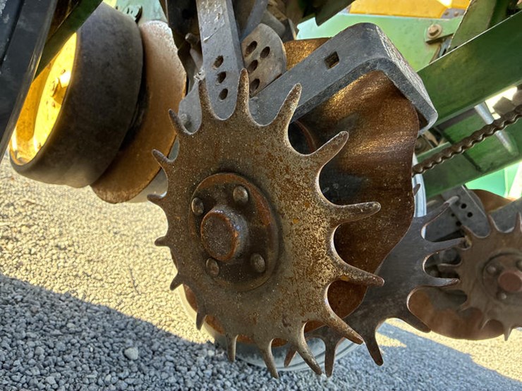 john-deere-7200-image-18