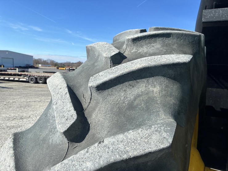 2009-john-deere-9530-image-47