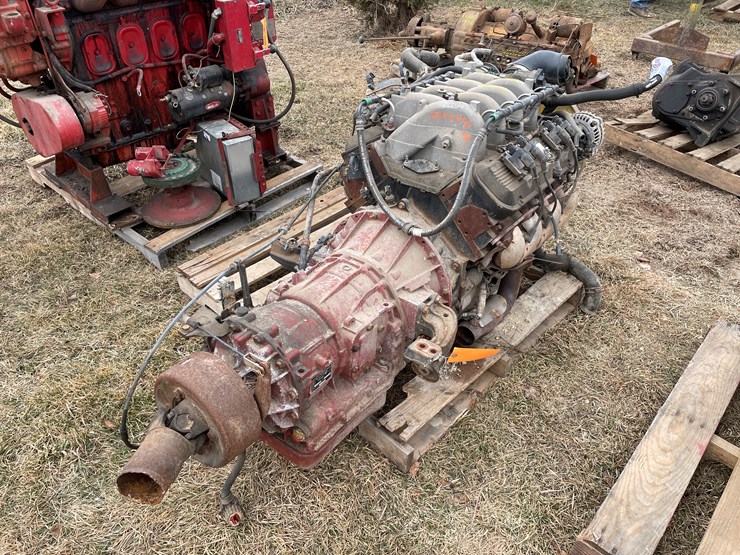 #4228-•-2003-vortec-8.1l-gas-engine-image-2