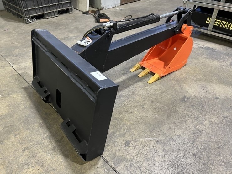 2026-pabreak-be232-backhoe-slide-arm-image-3