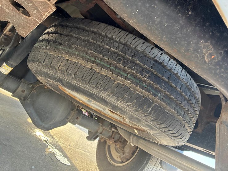 2019-chevrolet-2500-image-25