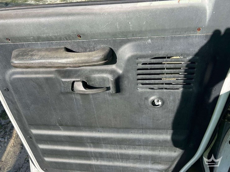 1996-ford-e450-image-12