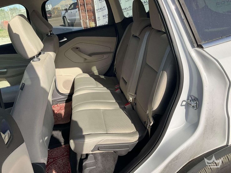 2018-ford-escape-image-24