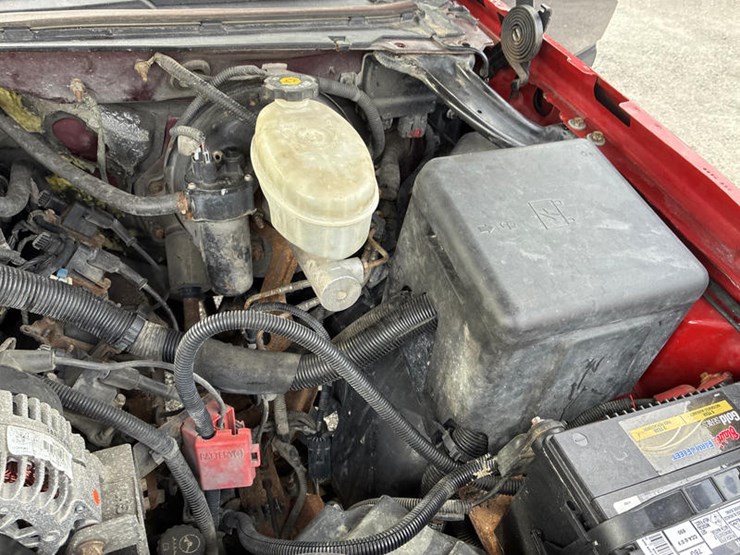 2003-chevrolet-silverado-1500-image-35