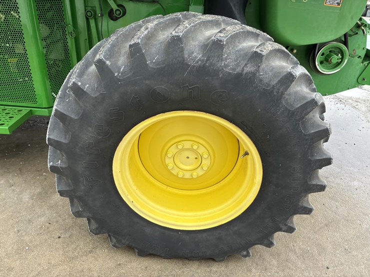 2004-john-deere-9660-sts-image-38