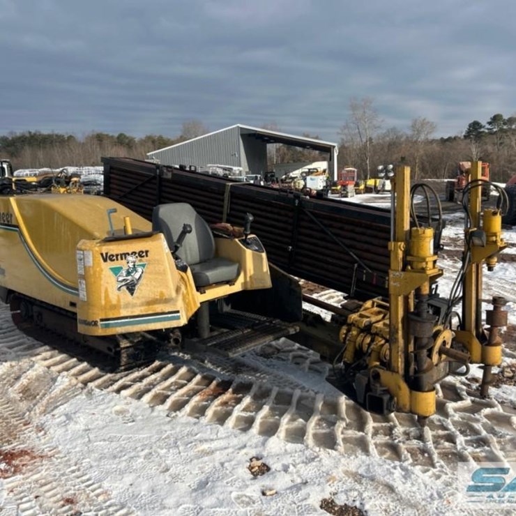 2000 VERMEER NAVIGATOR D33X44