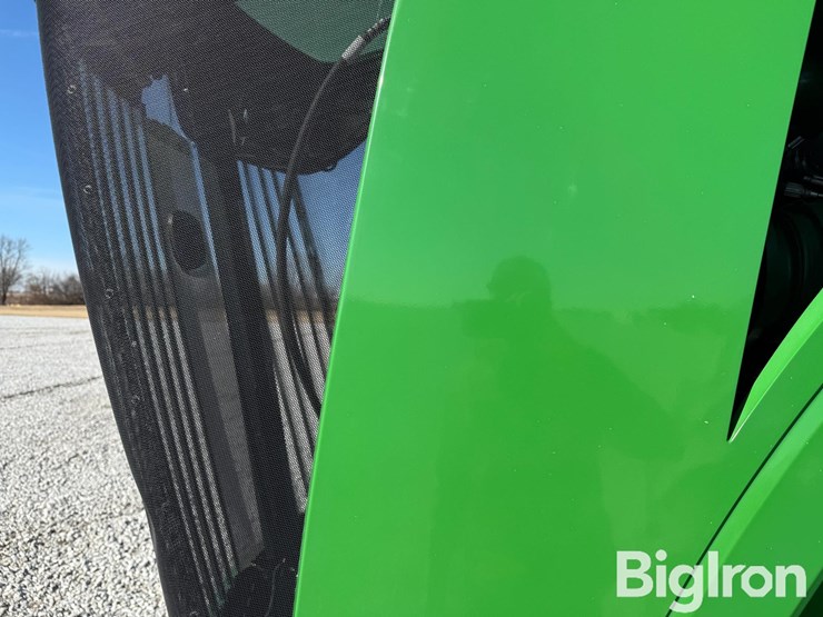 2015-john-deere-9370r-image-12