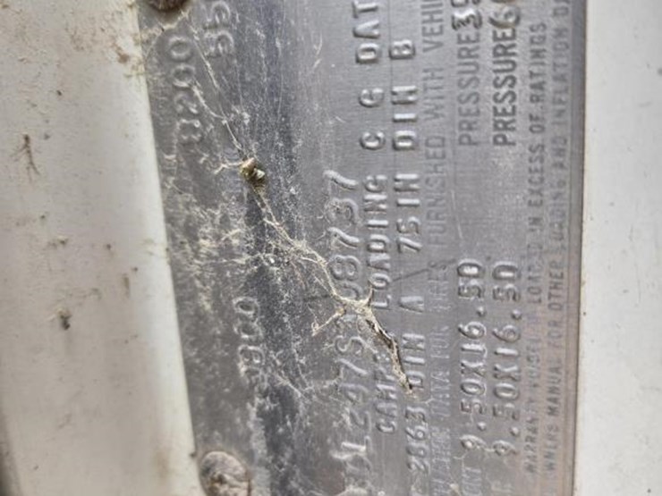 1977-chevrolet-c20-image-7