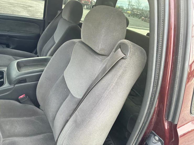 2003-chevrolet-silverado-1500-image-27