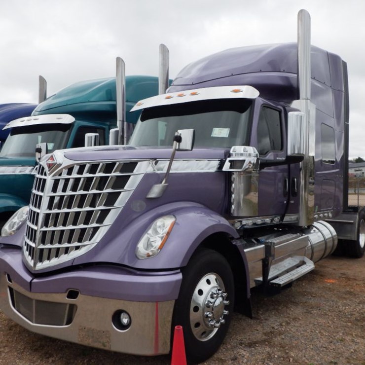 2022 INTERNATIONAL LONESTAR