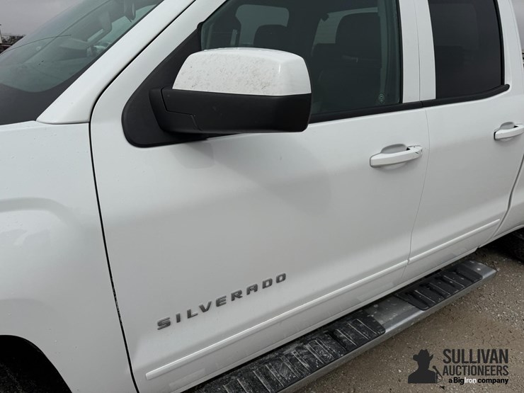 2015-chevrolet-silverado-1500-image-14