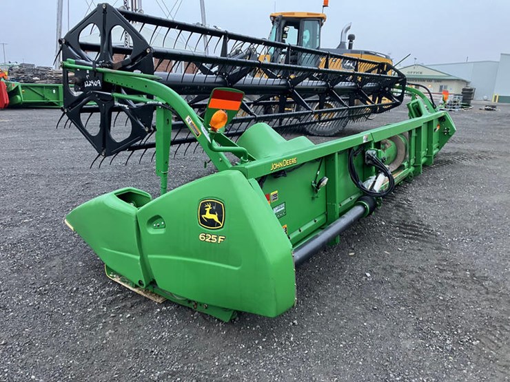 2011-john-deere-625f-image-2