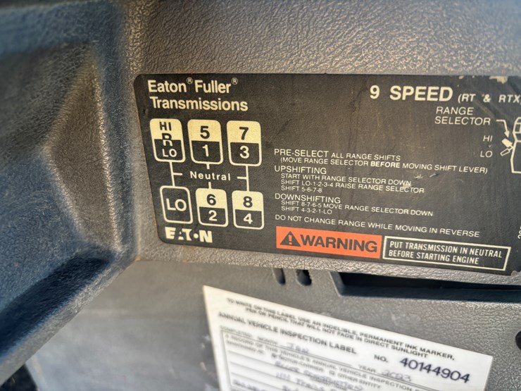 1993-mack-ch600-image-35