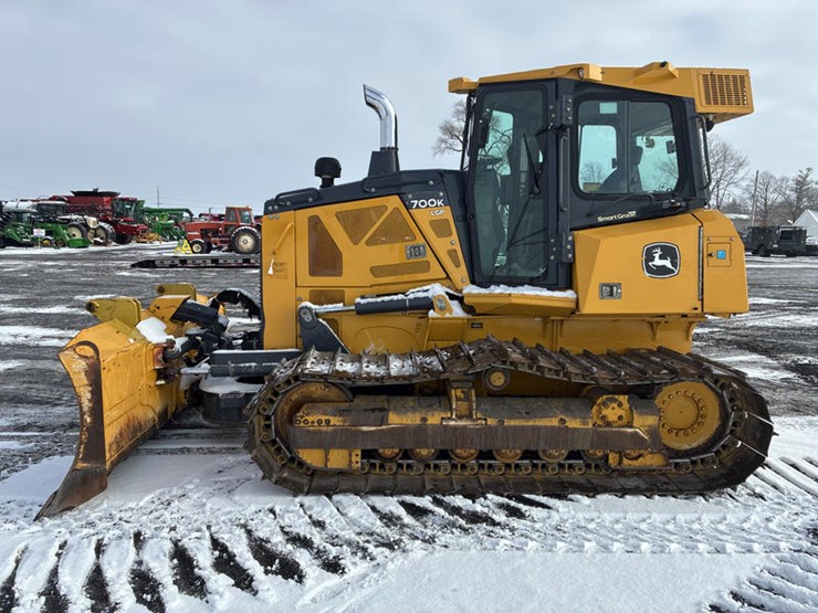 2020-john-deere-2020-image-3