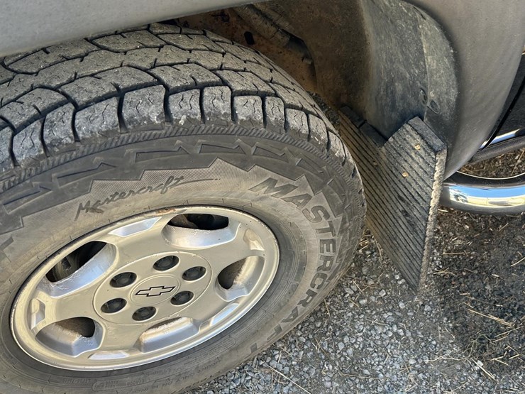 2004-chevrolet-silverado-1500-image-4