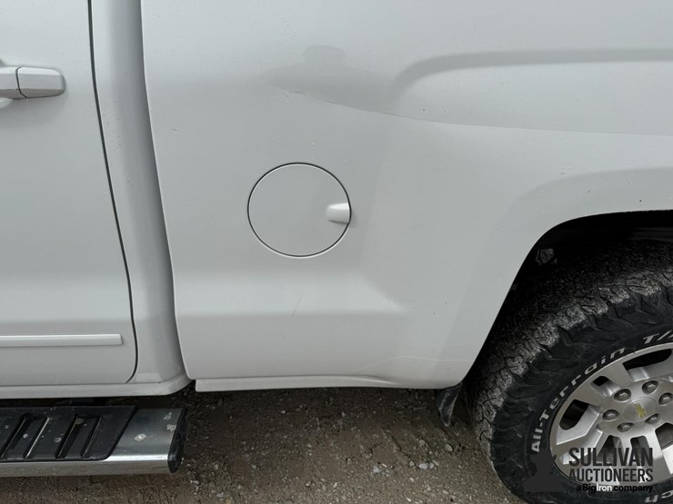 2015-chevrolet-silverado-1500-image-19