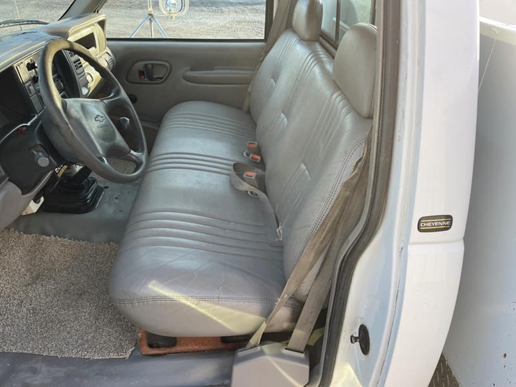 1997-chevrolet-3500-image-45