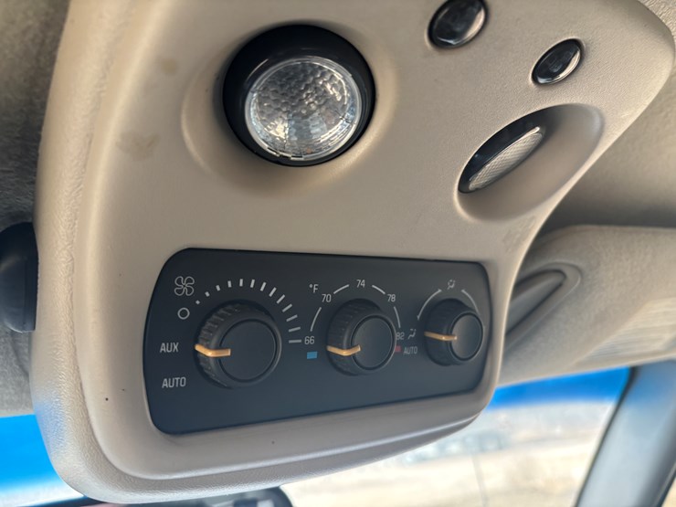 2003-gmc-yukon-image-50