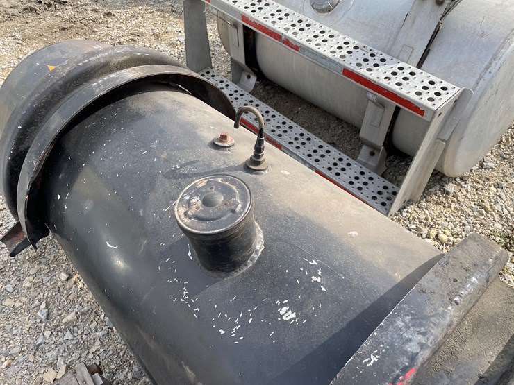 #4268-•-aluminum-fuel-tank-image-4