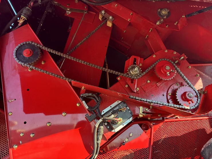 2008-case-ih-2588-image-82