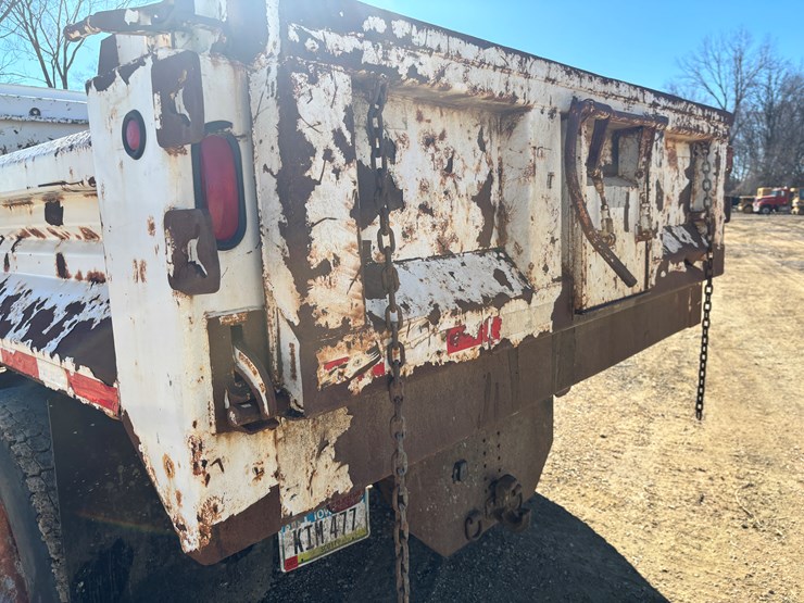 2003-ford-f650-image-36