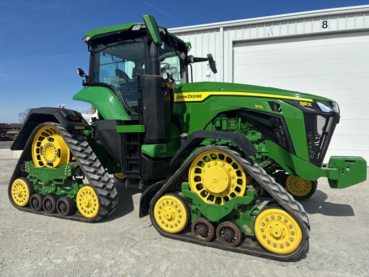 2021-john-deere-8rx-370-image-1