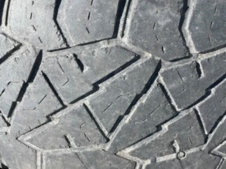 4--ridge-grappler-nitro-tires,-37x12.50r22lt,-image-4
