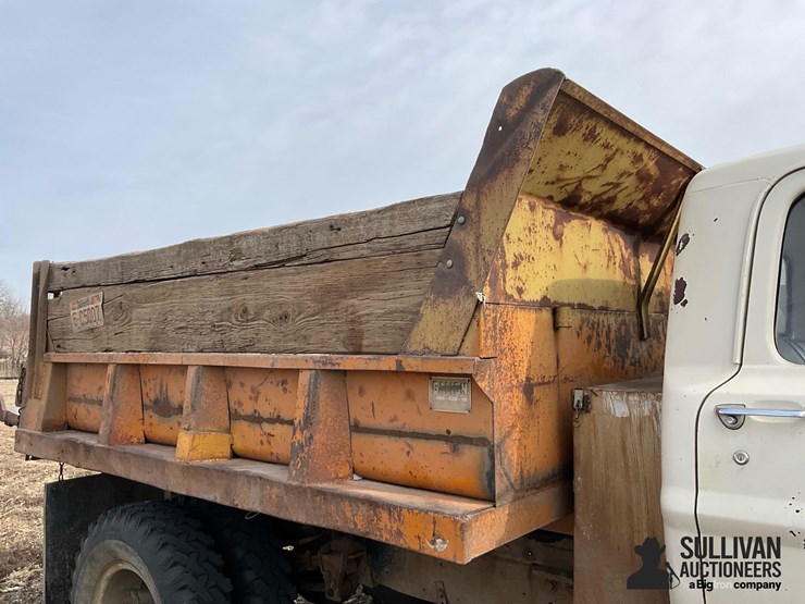 1972-ford-f600-image-15