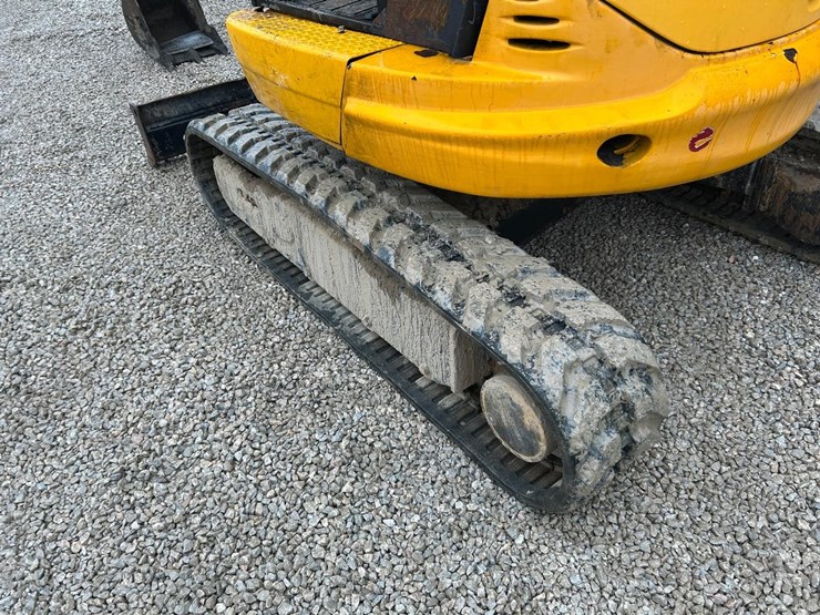 jcb-8035-zts-image-17