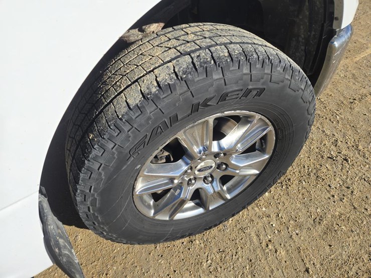 2016-ford-f150-image-14