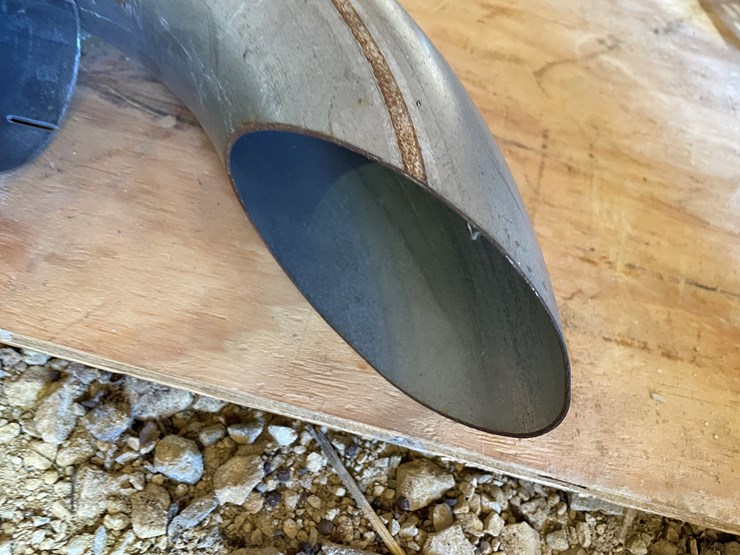 #8031-•-pair-of-exhaust-stacks-image-3