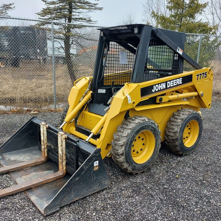 JOHN DEERE 7775