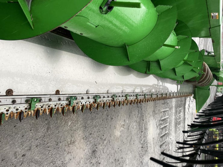 2014-john-deere-625f-image-16