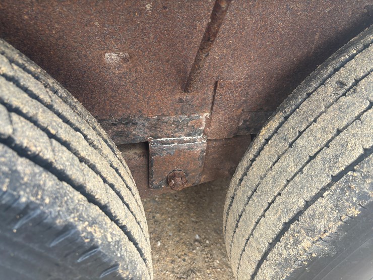 #2319-•-2010-pj-trailers-20'-trailer-image-33