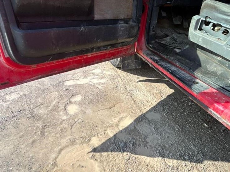 2012-ford-f150-image-23