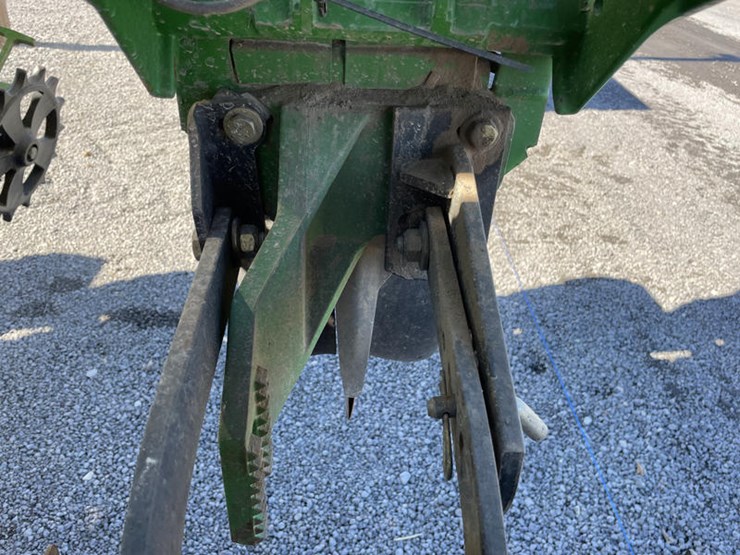 2004-john-deere-db90-image-62