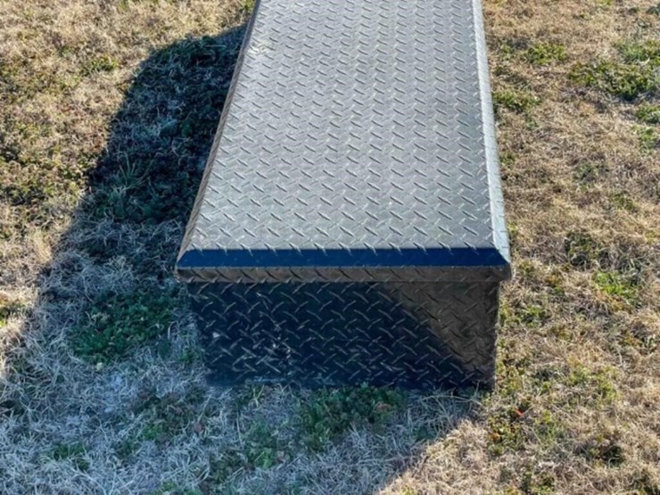 uws-pickup-tool-box-image-9